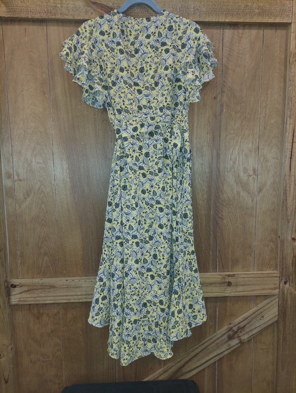 Max Studio Dress Size XS Yellow Floral Midi Ruffle Flutter Sleeve Wrap V Neck